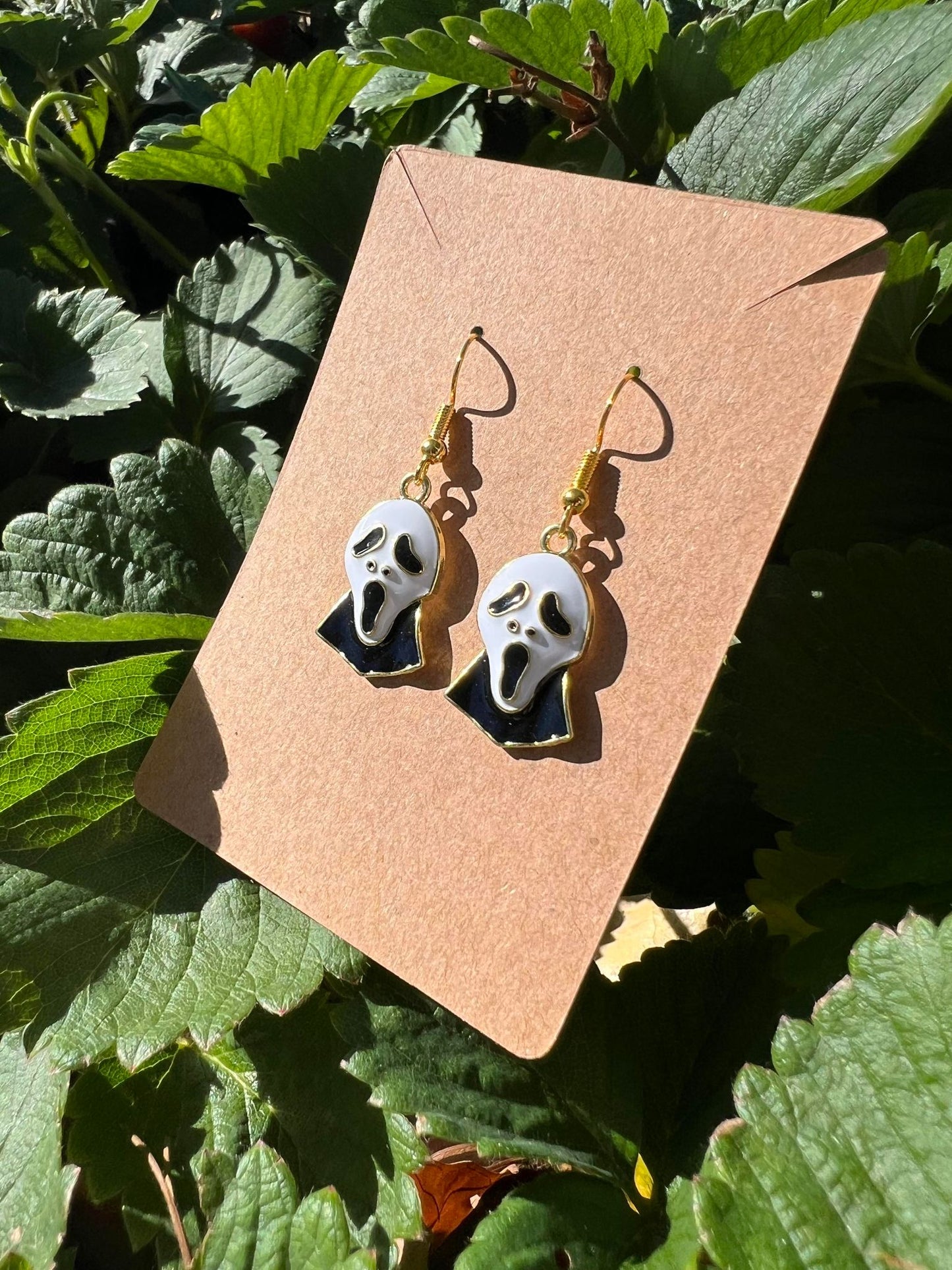 Scream Earrings